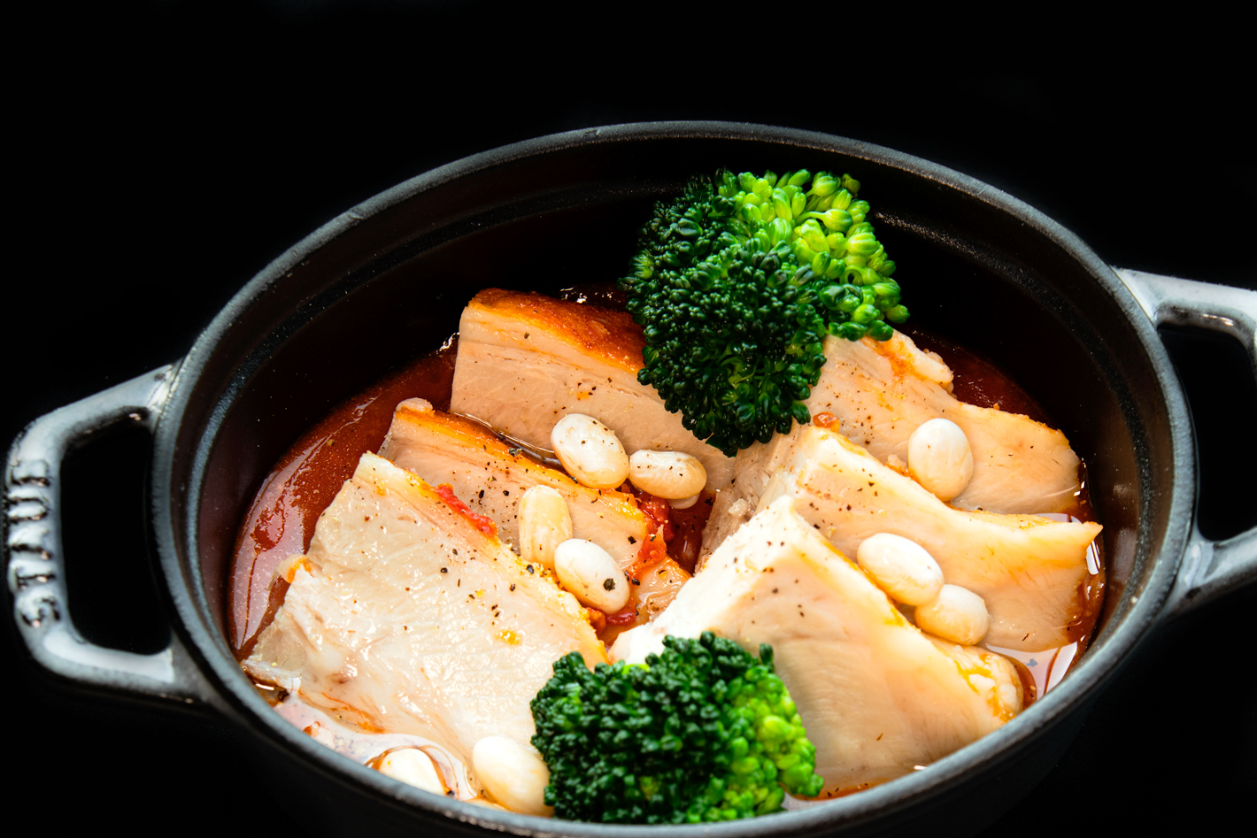豚バラのトマト煮込み ~白いんげん豆添え~