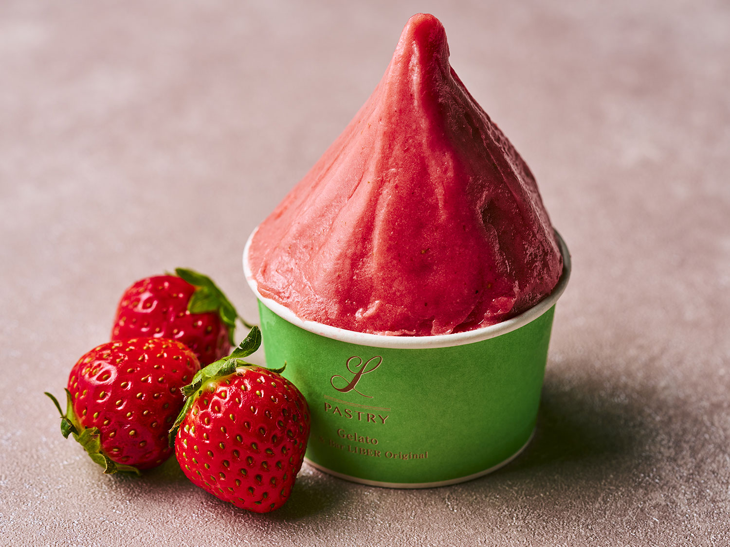 鳥取県産いちご「とっておき」のジェラート